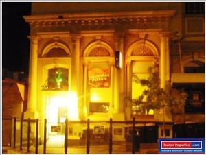 Bar, Night Club, Restaurant for sale giving the buyer an option to buy the leasehold interest (business) or freehold.